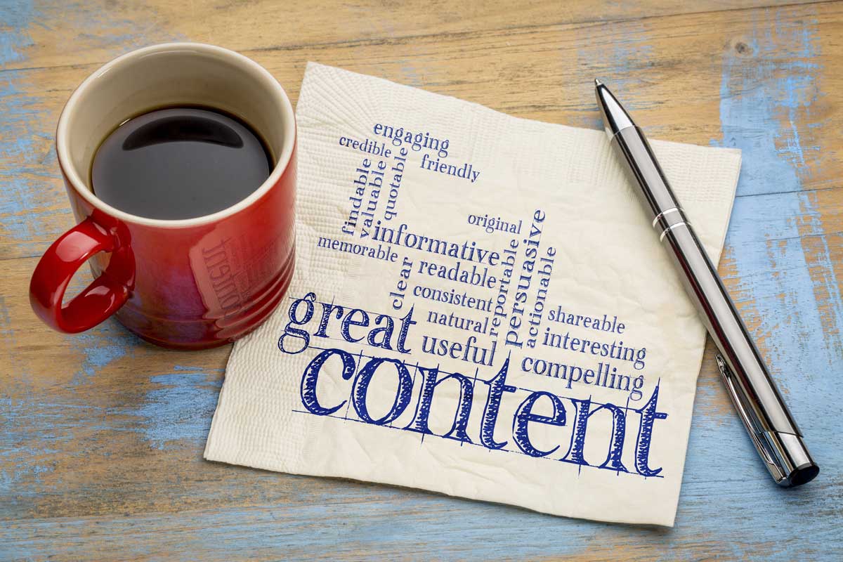 HOW TO BALANCE CONTENT CURATION AND CONTENT CREATION